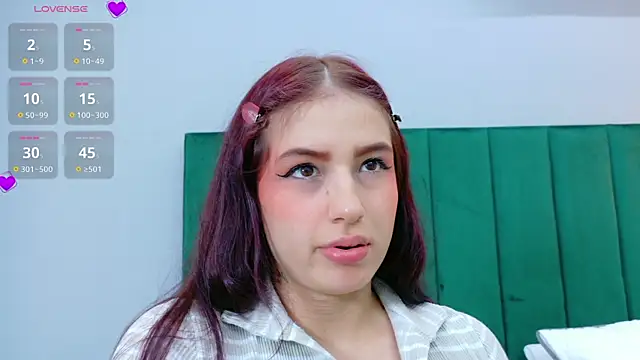 Chat +18 de Ashley_Evans22 ao vivo