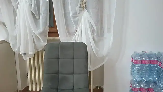 IndoorNature Webcam show