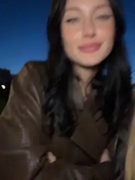 Webkamerová show kira_mia