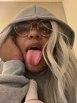 BuyMyFatAss' Webcam Show