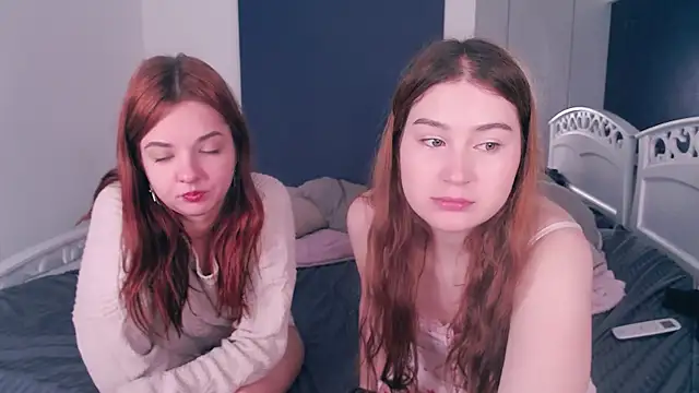 CruelKittty Pertunjukan Webcam