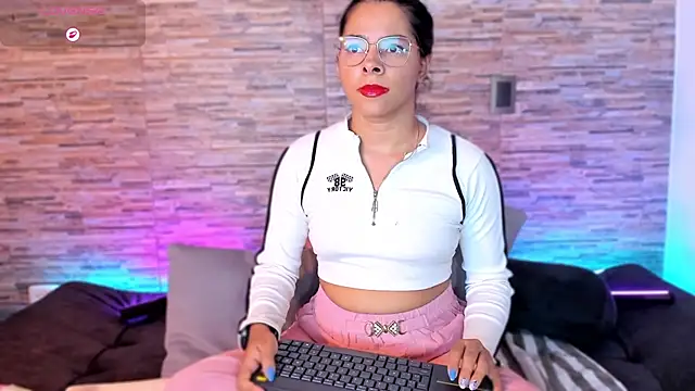 Czat XXX na żywo – nath_redrex