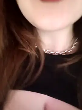 Živý XXX chat CurlyElisa