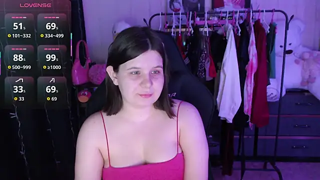 AmyVibess: онлайн-секс-чат