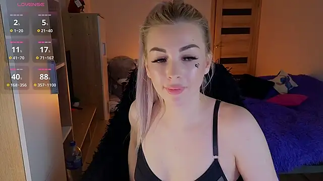 MilanaOmg Live XXX-Chat