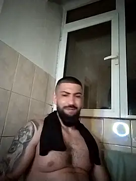 Chatroom XXX en direct de Tommy_Porn_