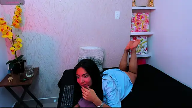 miichael_blackn Live XXX chat