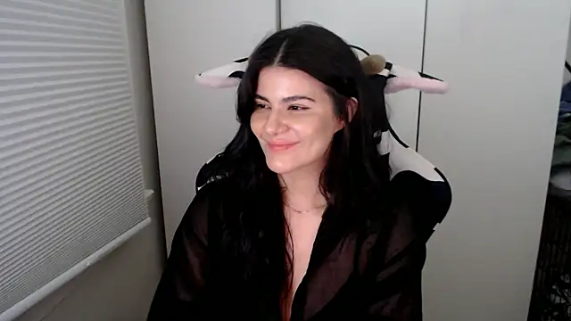cassiealvarez Show in webcam