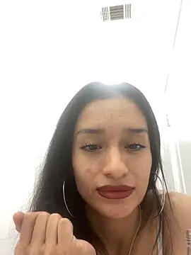 Leslycherry Show in webcam