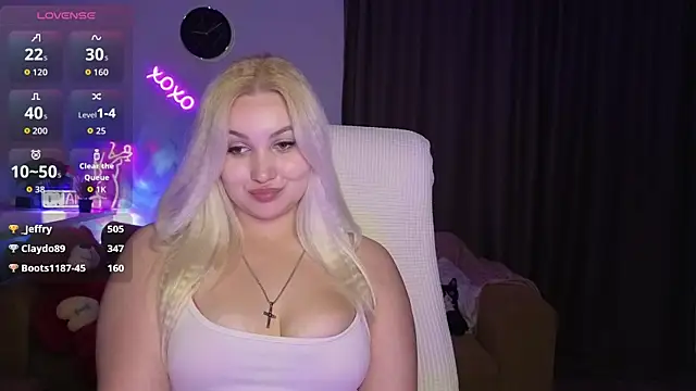 adrelaxina Adlı Modelin Canlı XXX Sohbeti