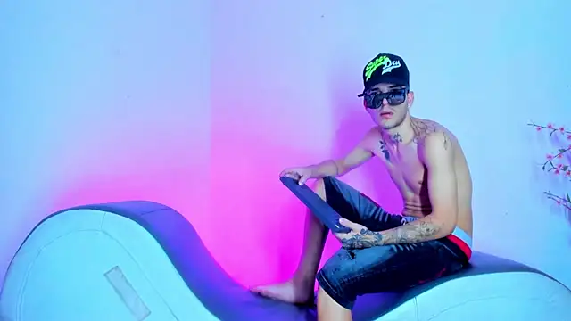 Show de Pleasure_boys_hot na webcam