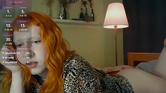 Вебкам-шоу lia_grl