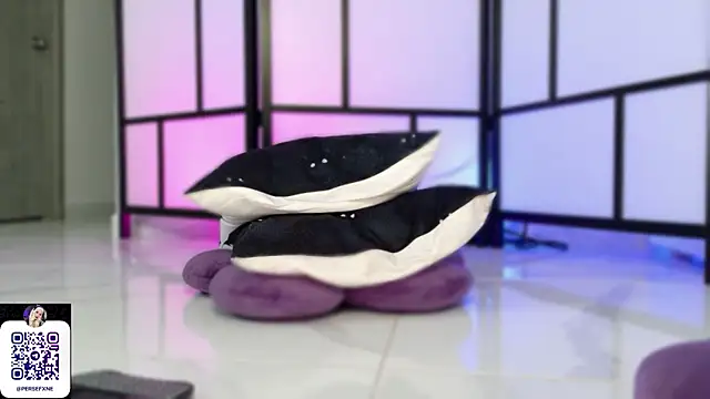 damnliciousssのライブXXXチャット