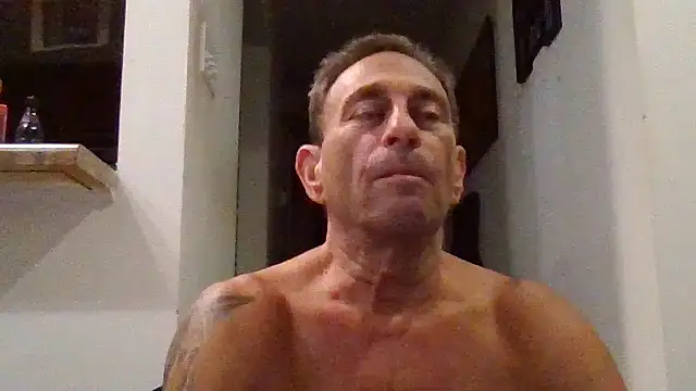 johnnymarino1010 Show Webcam