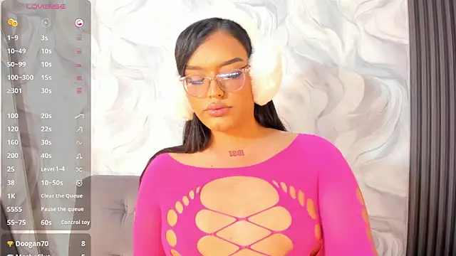 xkaty_grey Show in webcam
