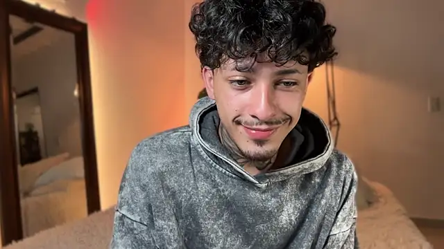 Noah_and_Steven live XXX chat