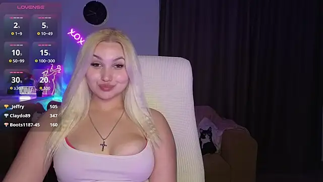 XXX chat uživo modela adrelaxina