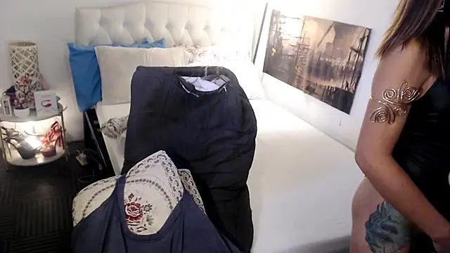 Živý XXX chat NinaDOM4CUM
