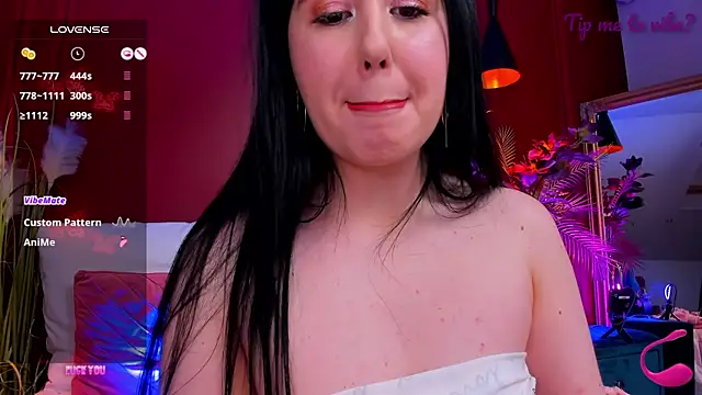 دردشة Mayzzie الجنسية المباشرة