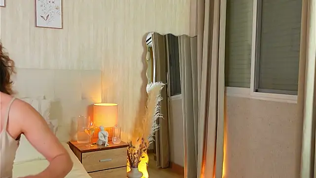ZamphyraNightt Adlı Modelin Canlı XXX Sohbeti