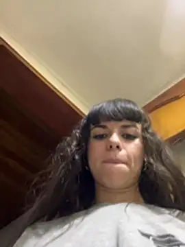 VioletaSubmissive – Naživo XXX chat