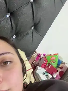 SarahCastro1_のライブXXXチャット
