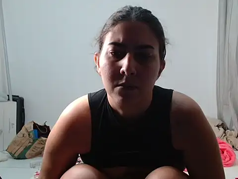 ApenasLys Adlı Modelin Canlı XXX Sohbeti