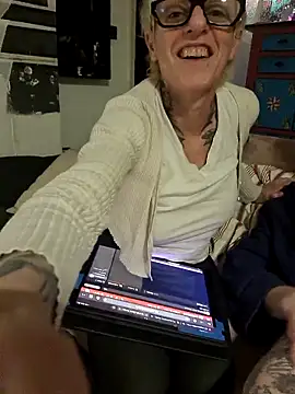 bornsinfull Webcamshow