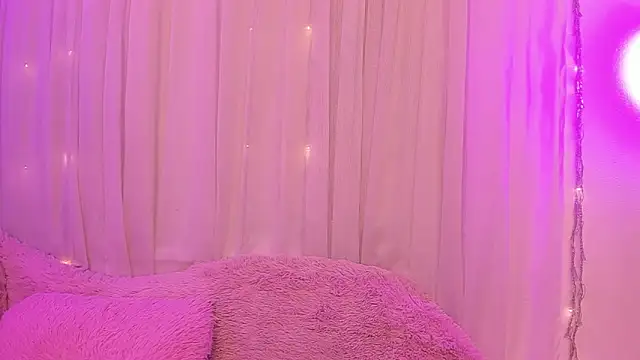 katia_ws' Live XXX Chat