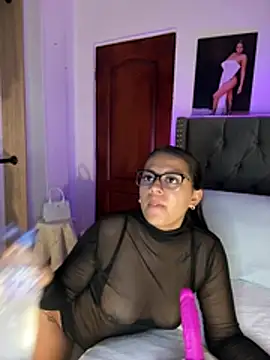 ema_zoe 라이브 XXX 채팅