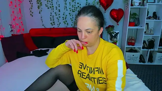 โชว์เว็บแคมของ DarlingMilf