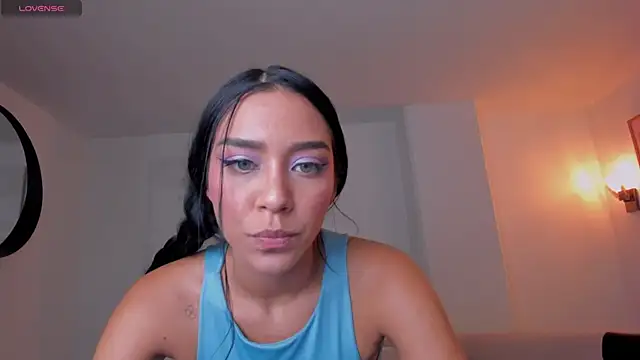 Chat +18 de AmaliaCrus ao vivo