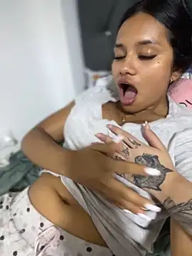 Riana_Kean Obrolan Langsung XXX