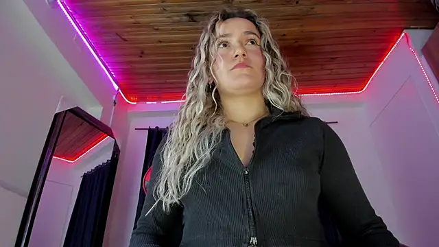 Keyth_clement Adlı Modelin Canlı XXX Sohbeti