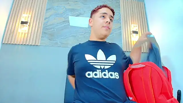 Show modela Erick_craig na web-kameri