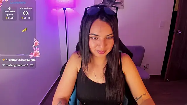 Czat XXX na żywo – Nicole_Ss