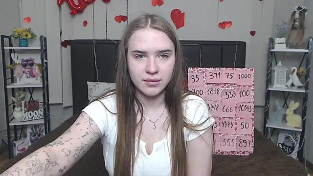 LauraHlot élő XXX-chatje
