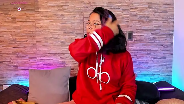 XXX chat uživo modela nath_redrex