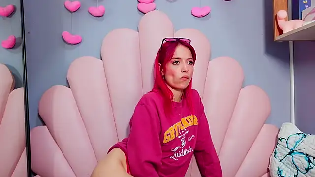 XXX chat uživo modela luci_miller