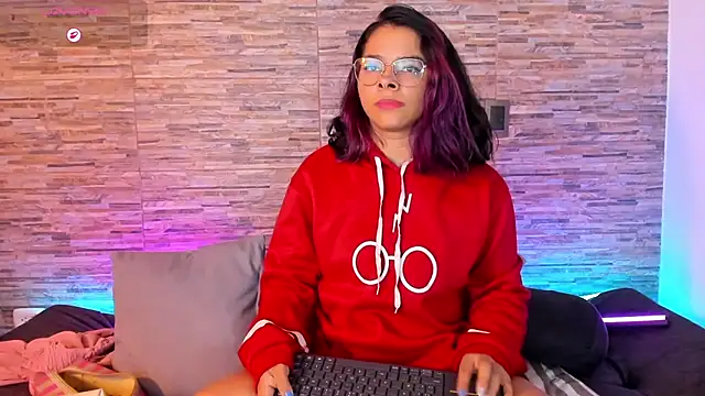 nath_redrex – Naživo XXX chat