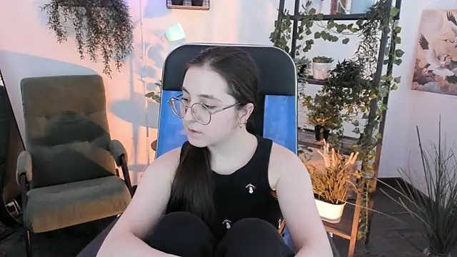 Chat +18 de VirtuallVoyant ao vivo