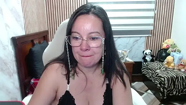 Sonialorens_ live XXX chat