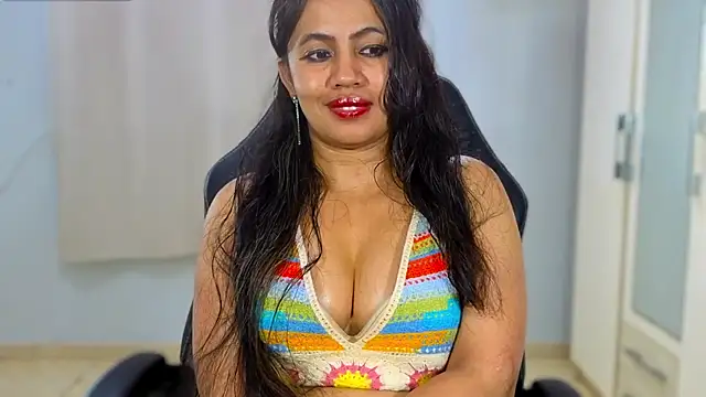 FannyXhot élő XXX-chatje