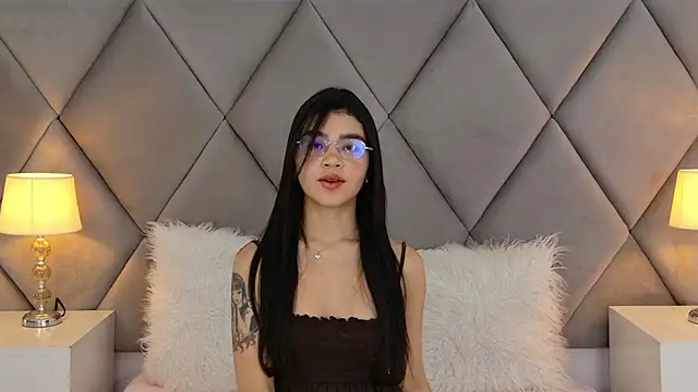 OliviaDiaz's Live XXX Chat