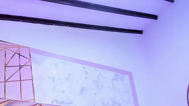 DianaSheren élő XXX-chatje