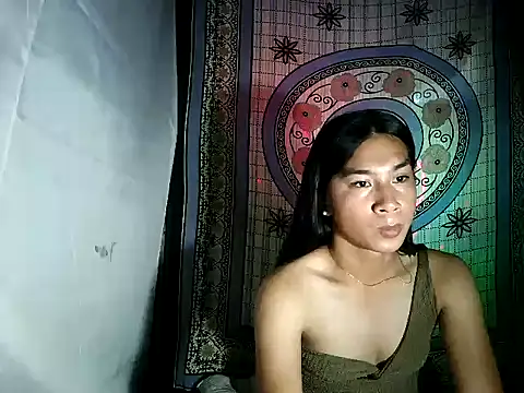 Asian_PrettyAle Adlı Modelin Web Kamerası Şovu