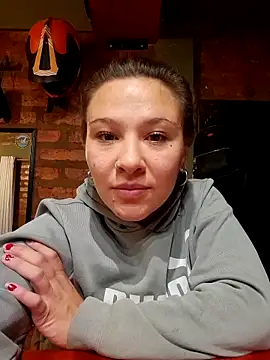 AleeArdiente – webcam-show