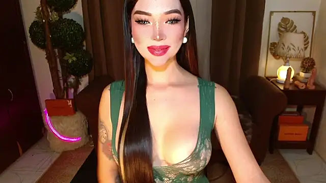 MouthWatering_Ayesha Show Webcam