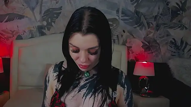 MaeveMoon's Live XXX Chat