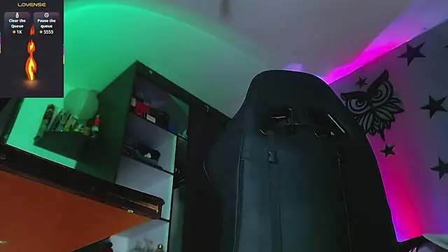 justincs Chat XXX live